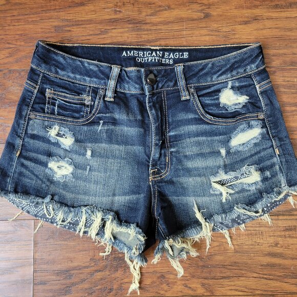 AMERICAN EAGLE OUTFITTERS Hi-Rise Festival Denim Frayed Shorts sz 4 EUC Summer - Picture 1 of 5